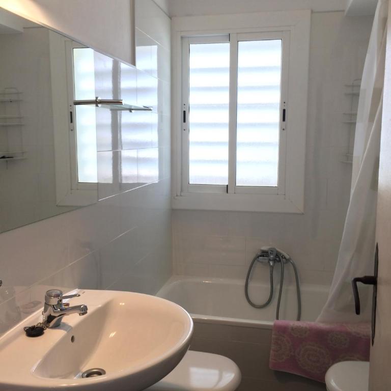 Cozy apartment next to the beach - Apartamento de 2 dormitorios - 3