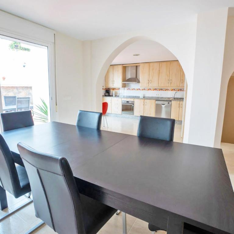 Las Palmeras 68 - Casa Unifamiliar de 3 dormitorios - 29