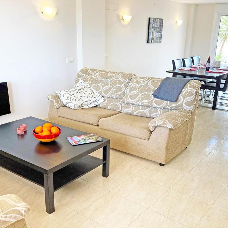Las Palmeras 68 - Casa Unifamiliar de 3 dormitorios - 35