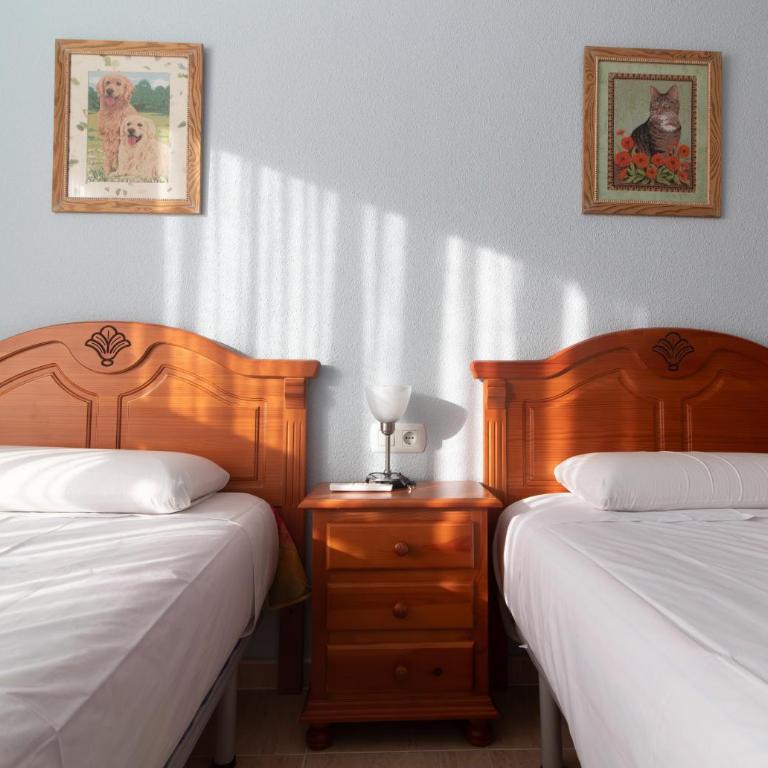 Global Vacacional, Piso práctico, con terraza y piscina en la playa de Canet - Apartamento con terraza - 6