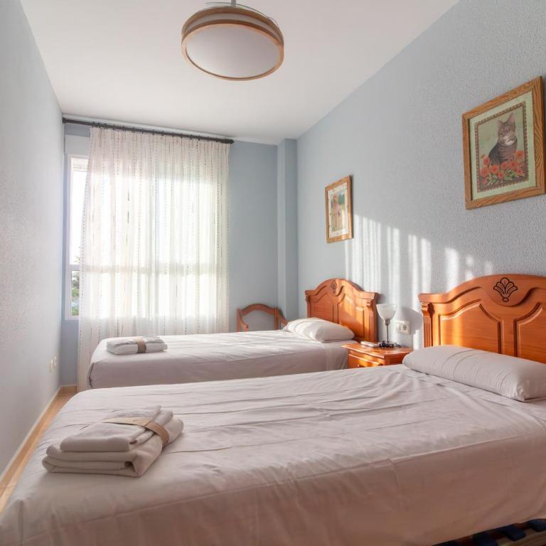 Global Vacacional, Piso práctico, con terraza y piscina en la playa de Canet - Apartamento con terraza - 7