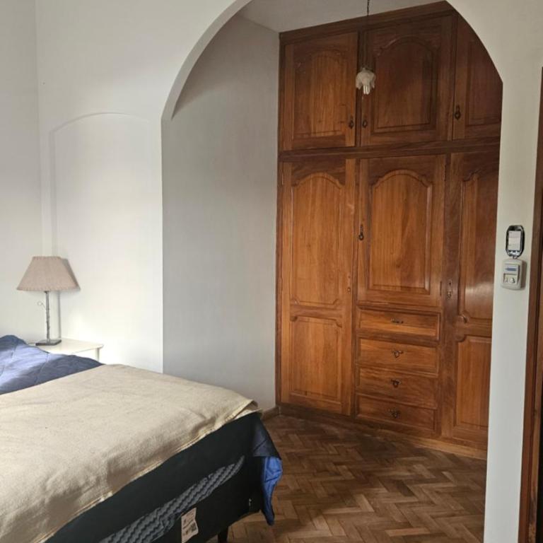 Pausa mendocina centro - Four-Bedroom House - 22