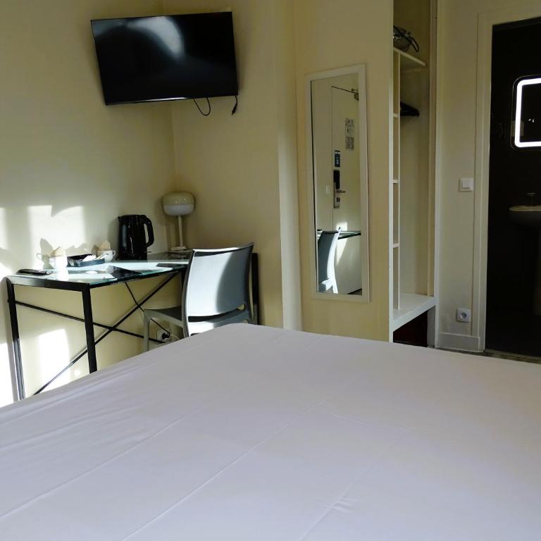 Hipotel Belgrand Edith Piaf - Chambre Double - 13