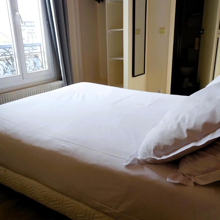Hipotel Belgrand Edith Piaf - Chambre Double - 21