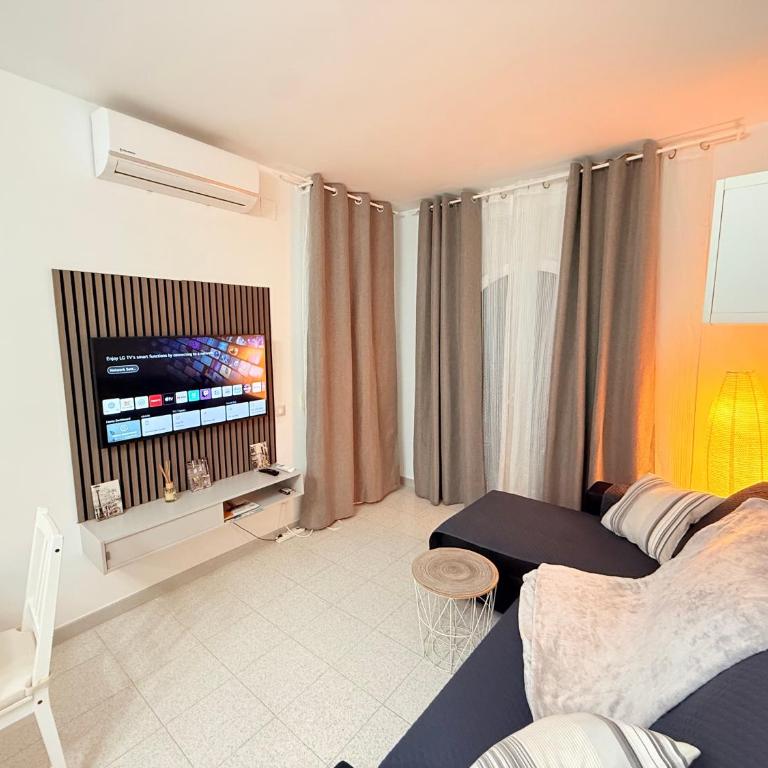 Sunset View Penthouse Unforgettable Getaway New in Lloret-de-Mar - Apartamento de 1 dormitorio - 1