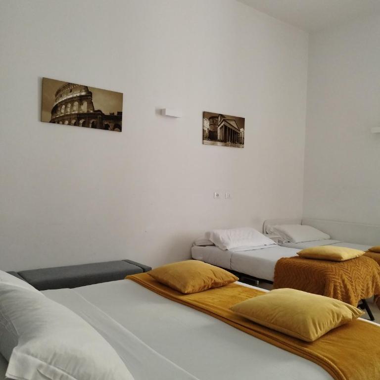 AD Cavour Luxury Rooms - by AD Roma - Comfort Dreibettzimmer mit Dusche - 7