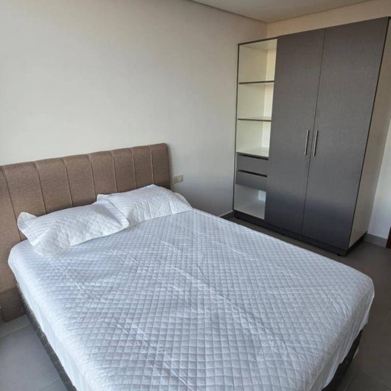Edificio Regina Paseo La Galeria - One-Bedroom Apartment - 4