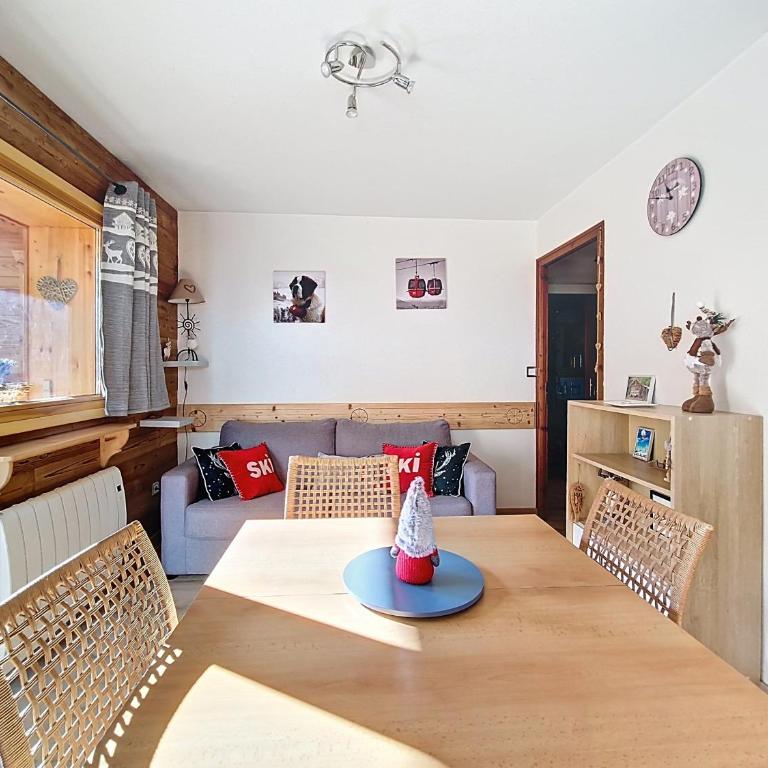 Petit Savoyard PY6 COSY & MOUNTAIN 4 Pers - Appartement avec Balcon - 4