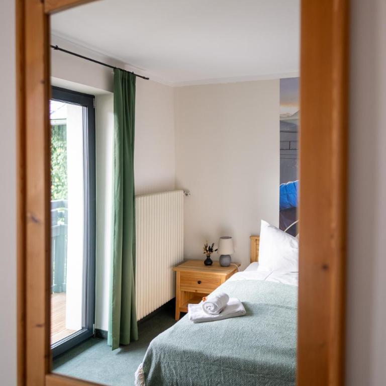 Bergblick Appartements - Apartment mit Balkon - 8