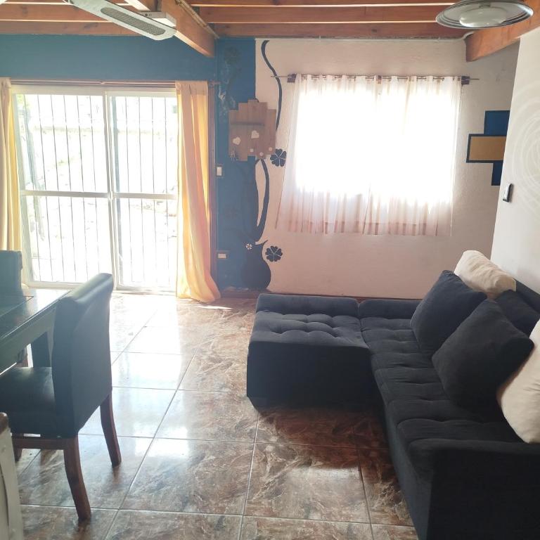 Casa 2 dormitorios con pileta - Two-Bedroom House - 7
