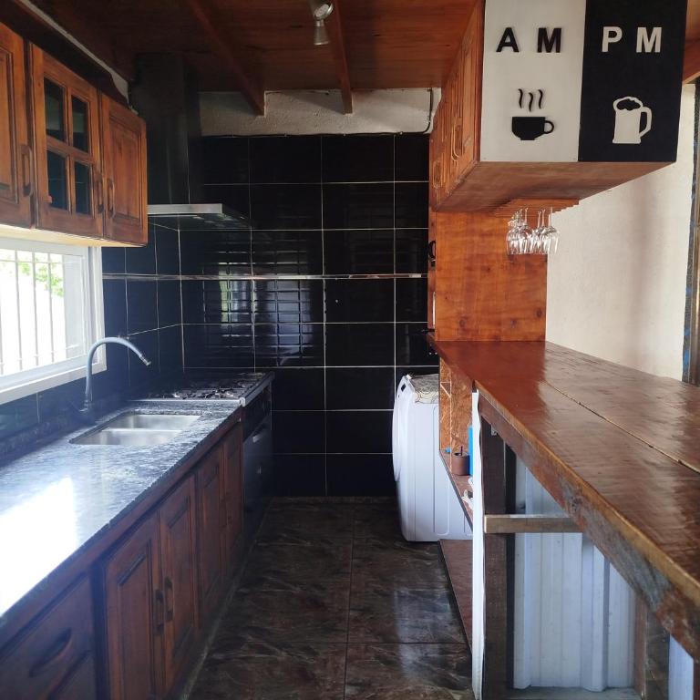 Casa 2 dormitorios con pileta - Two-Bedroom House - 16