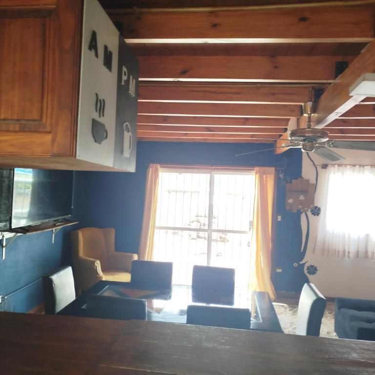 Casa 2 dormitorios con pileta - Two-Bedroom House - 21