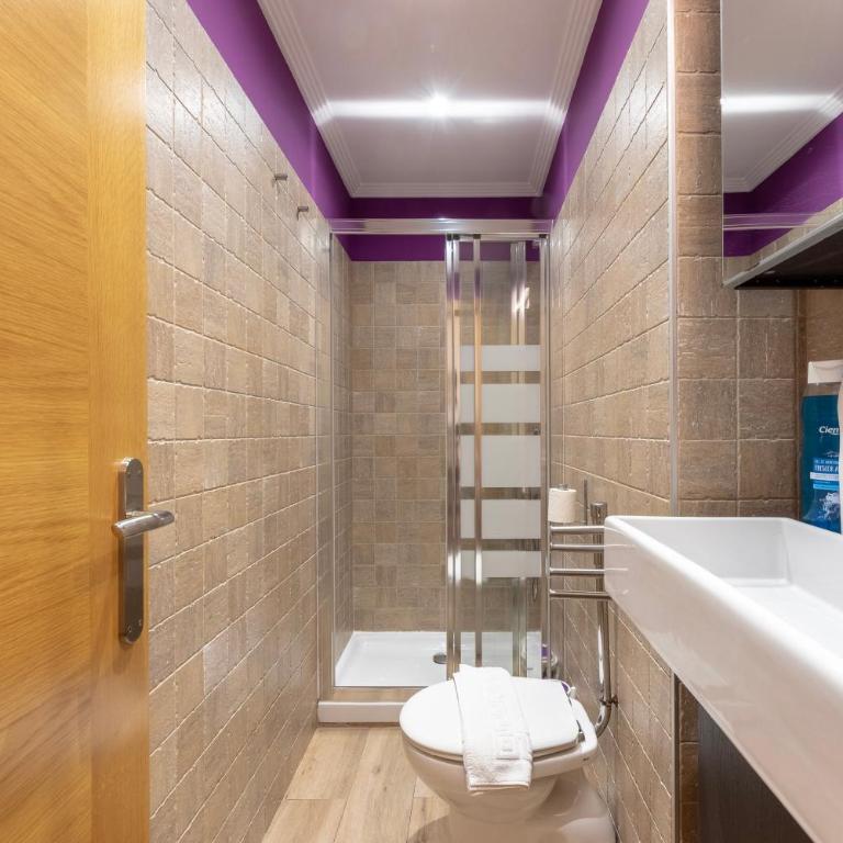 San Mames Termibus by Aston Rentals - Three-Bedroom Apartment - 18