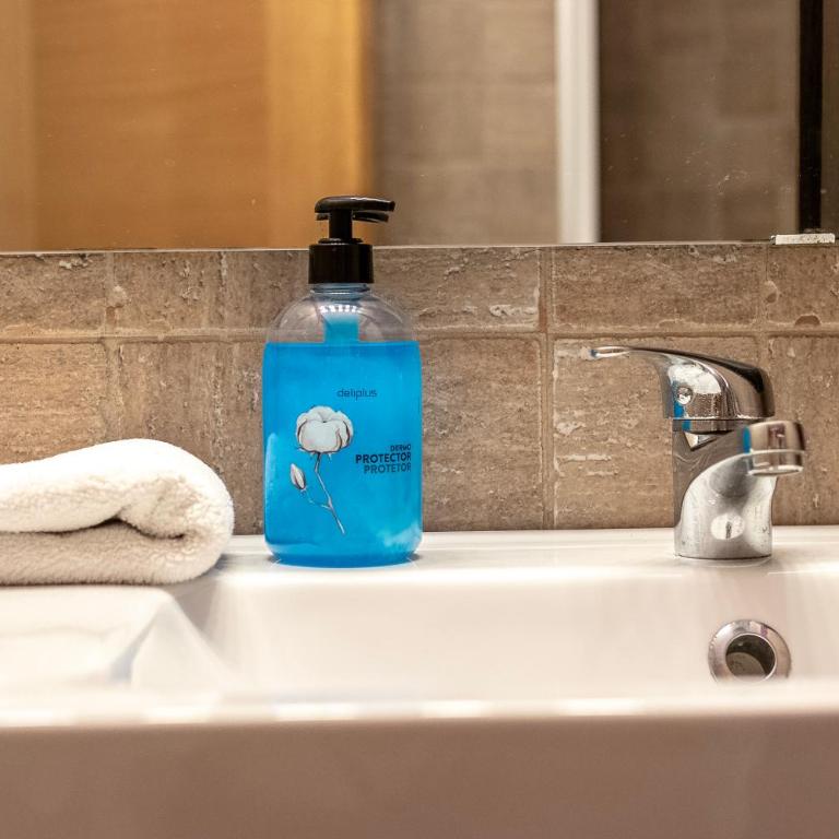 San Mames Termibus by Aston Rentals - Three-Bedroom Apartment - 22