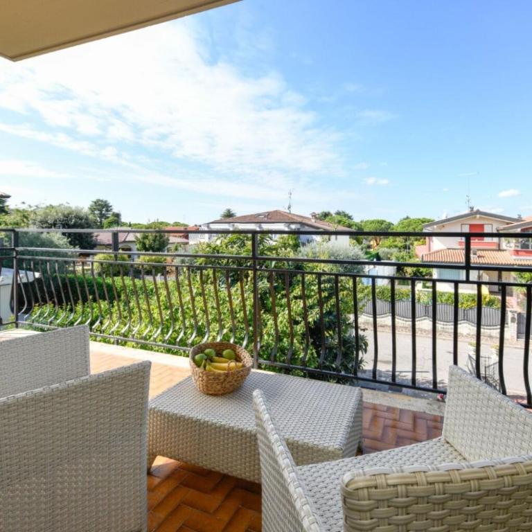 Best Western Hotel Arya - Queen Suite with Two Sofa Beds, Two Terraces and Private Pool - Non-Smoking - 14
