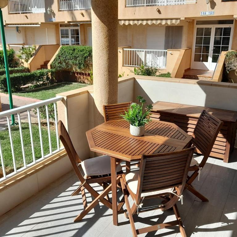 Bonito apartamento en Puerto Bello La Manga - Apartment - 38