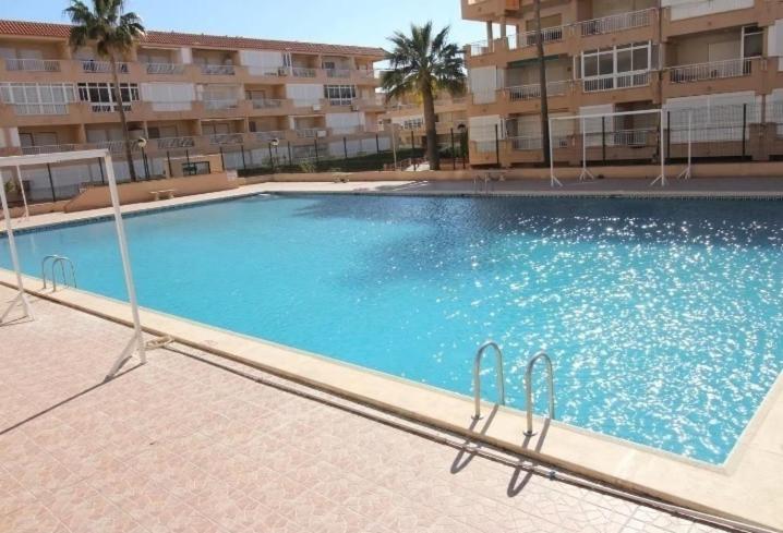 Bonito apartamento en Puerto Bello La Manga - Apartment - 54