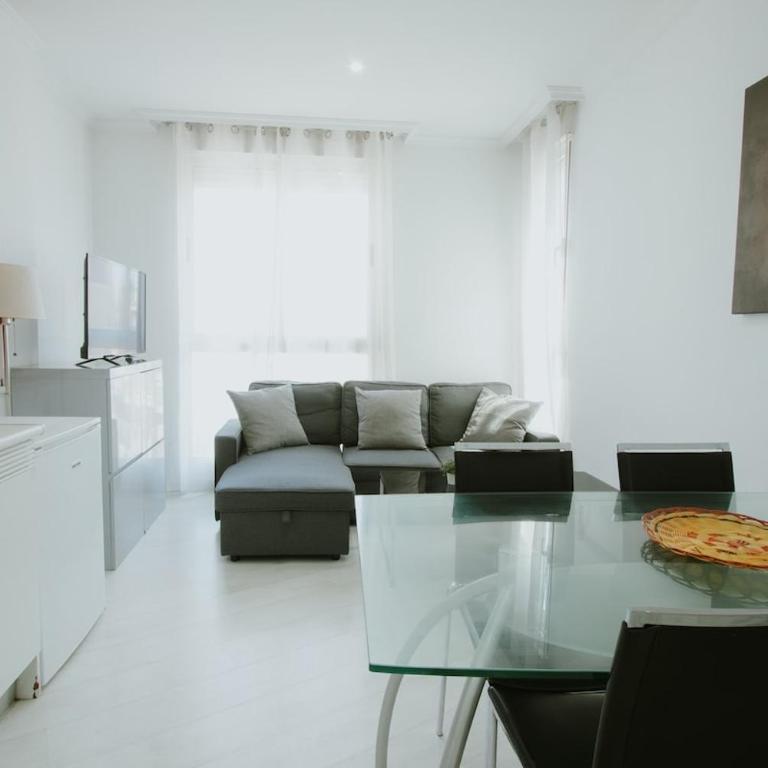 Apartment Ruzafa Market 7D - One-Bedroom Apartment with City View - 6