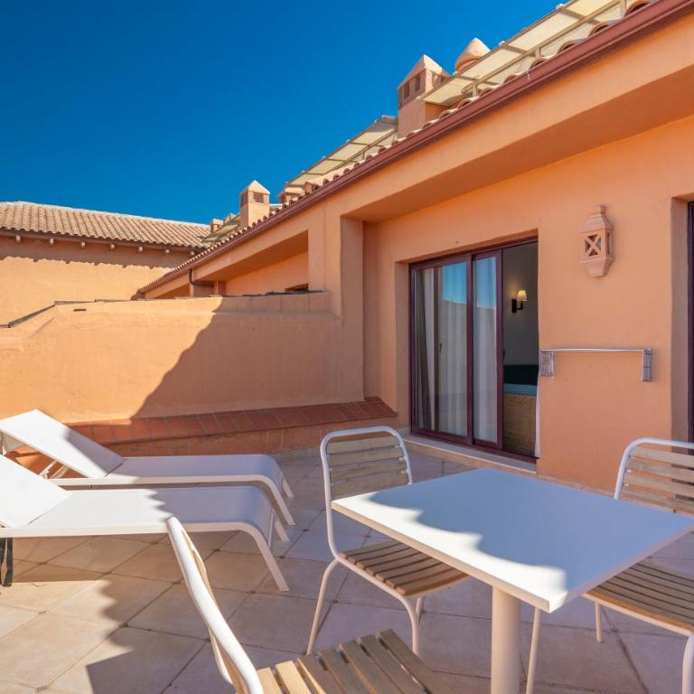 Bakour Oh Nice Costa del Sol - Habitación Familiar Confort (3 adultos) - 7