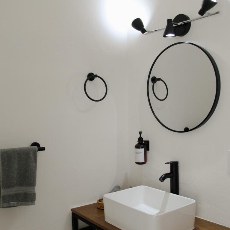 The Boat House Suites - Apartment with Terrace - 6