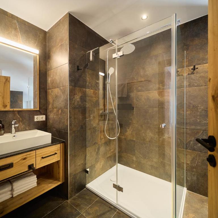 Aparthotel Die Monika - Apartment mit 3 Schlafzimmern und Bergblick - 6
