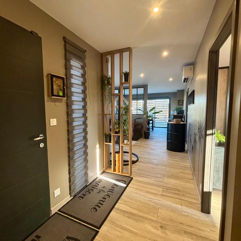 Villa Palmiers 5 min de la Mer, confortable 4 Personnes, parking free, - Two-Bedroom Villa - 37