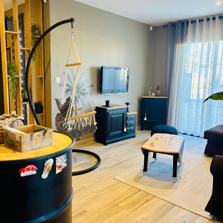 Villa Palmiers 5 min de la Mer, confortable 4 Personnes, parking free, - Two-Bedroom Villa - 9