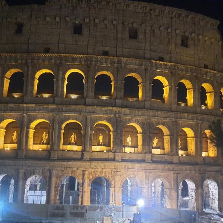 Elegante appartamento immerso nei Fori Imperiali - One-Bedroom Apartment - 20