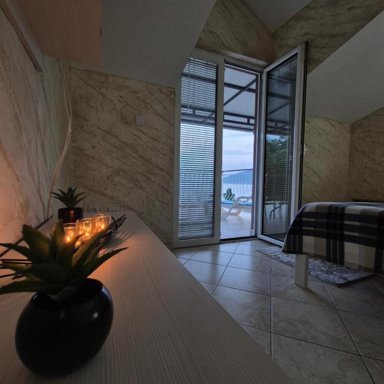 Apartmani MILOVIC - Apartman s 1 Spavaćom Sobom i Pogledom na More - 1