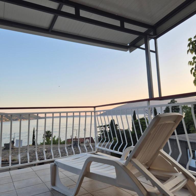 Apartmani MILOVIC - Apartman s 1 Spavaćom Sobom i Pogledom na More - 3
