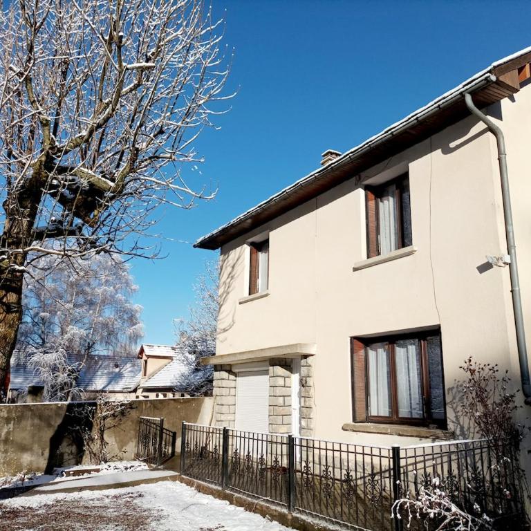 Gite de montagne les Vernets - Maison 4 Chambres - 13