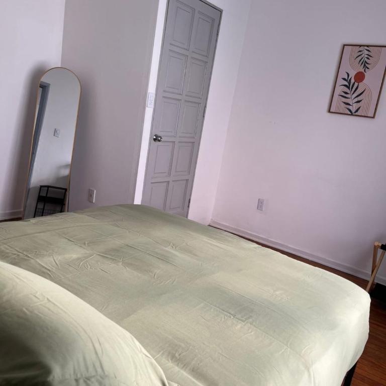 Oasis en La Condesa - Three-Bedroom Apartment - 12