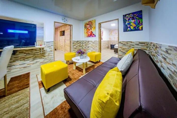 Apartamento Campestre Amoblado en Villavicencio - Two-Bedroom Apartment - 44