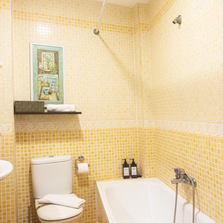 Malaga Dual Escape - Two-Bedroom Apartment - 7