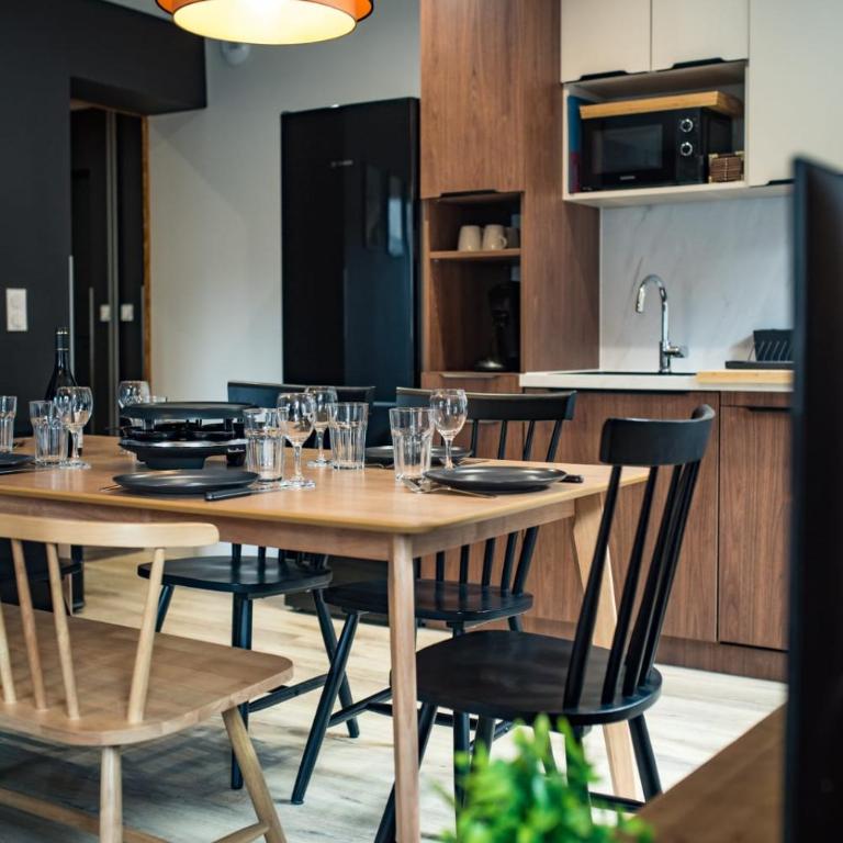 Les 2 Lodges 2 appart 6 pers chacun ski 3 Vallées & vélo - Appartement - 25