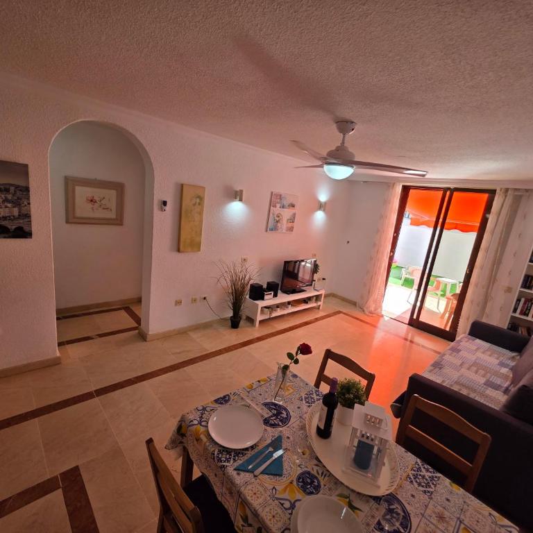 Ground floor apartment Casa Pico, Parque Santiago 1, heated pool, 100 m to sea and beach, wifi - Apartamento de 2 dormitorios - Frente al océano - 11