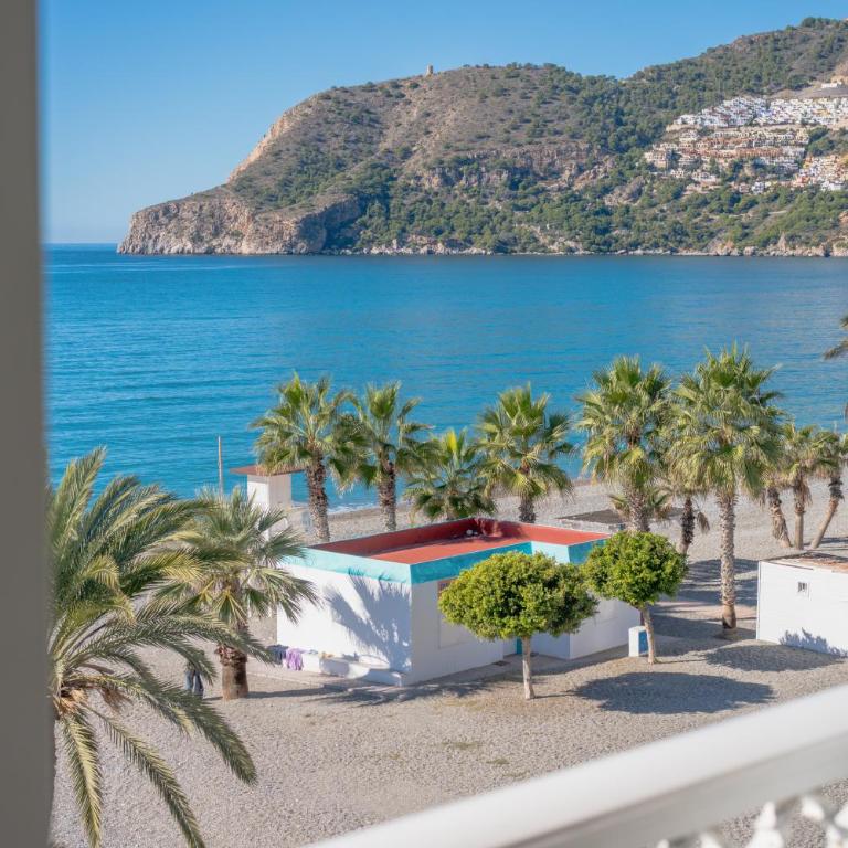 Apartamento LH Beach frente al mar - One-Bedroom Apartment with Balcony and Sea View - 44