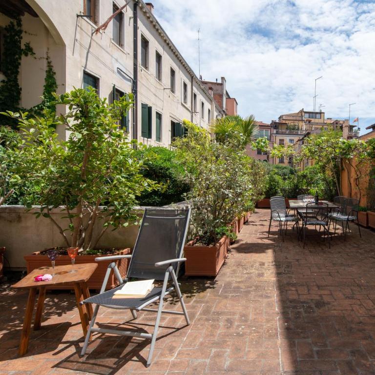 Accademia Terrazza - Apartment with Terrace - 75