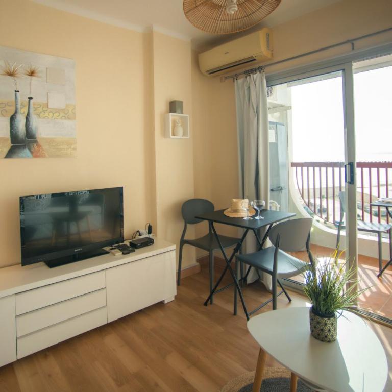WELCS ESTUDIO 294 EMP con vista al mar - Estudio con balcón - 3