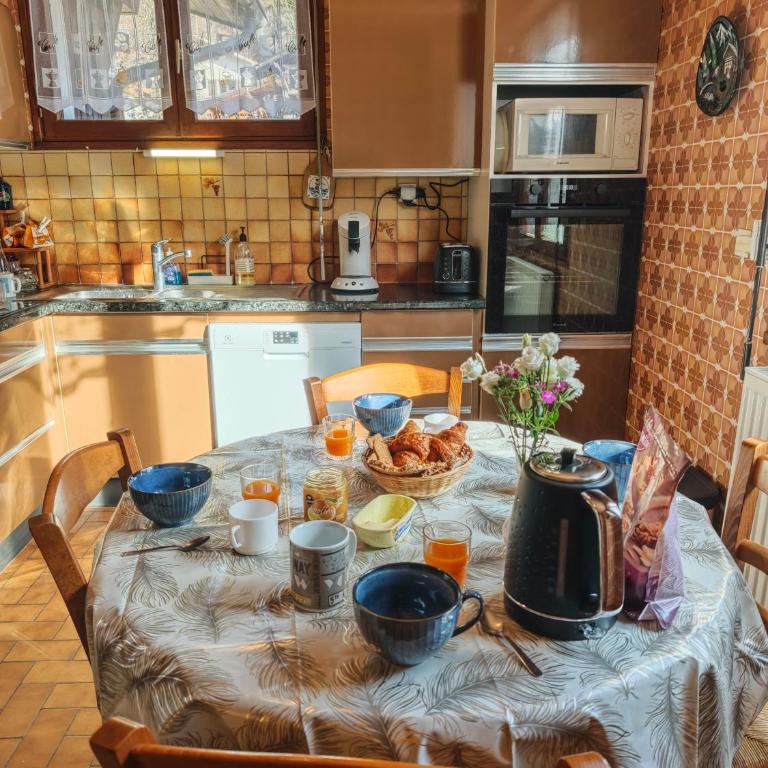 Maison calme avec terrasse - Two-Bedroom House - 7