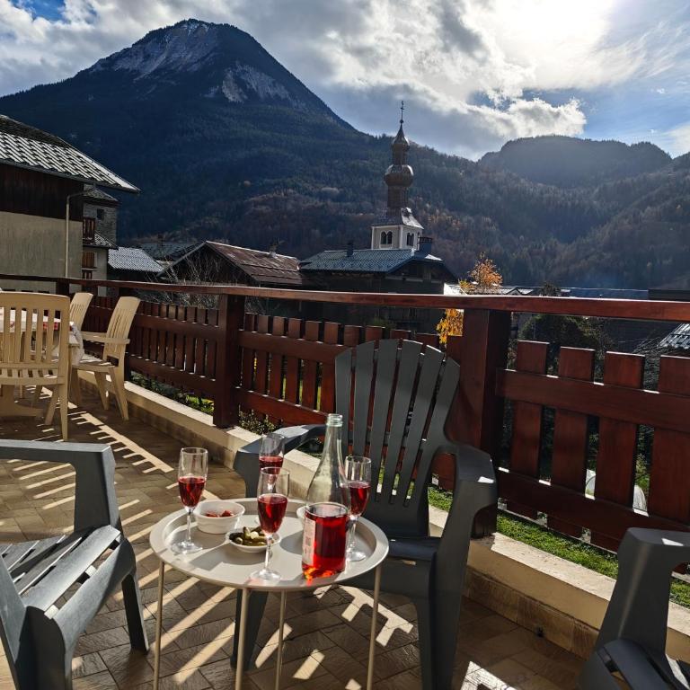 Maison calme avec terrasse - Two-Bedroom House - 13