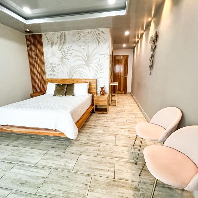 Hotel Boutique El Mirador - Suite con bañera de hidromasaje y cama grande - 1