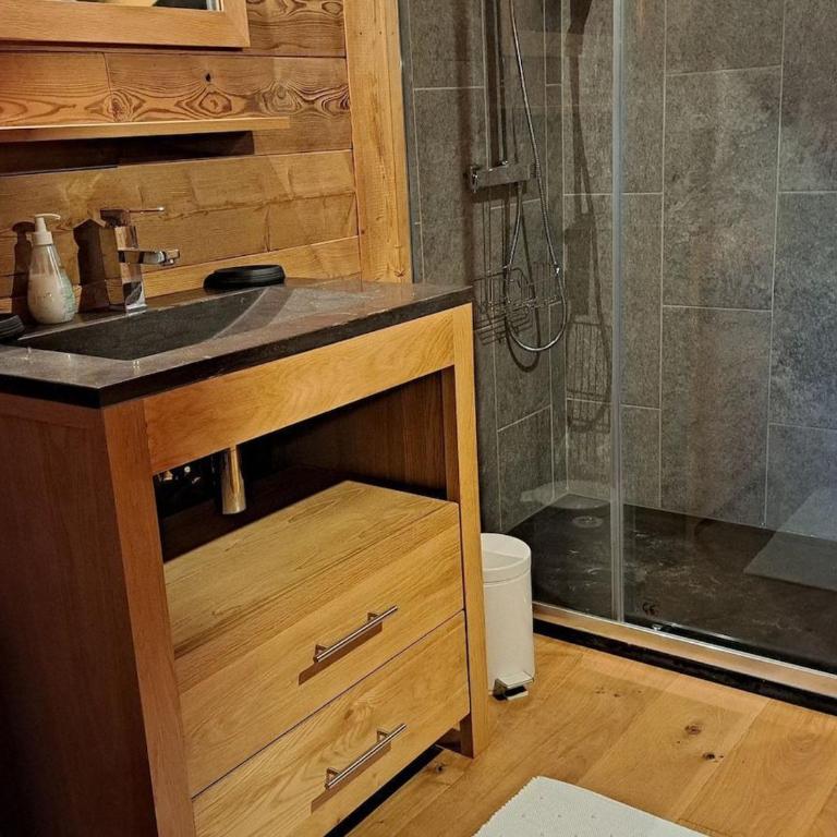 Spacieux appartement 96 m² à Flaine Hameau avec piscine et parking - FR-1-687-119 - Appartement - 12
