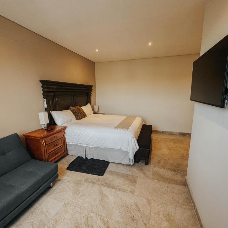 Suites Lassa - Suite Superior con cama extragrande - 13