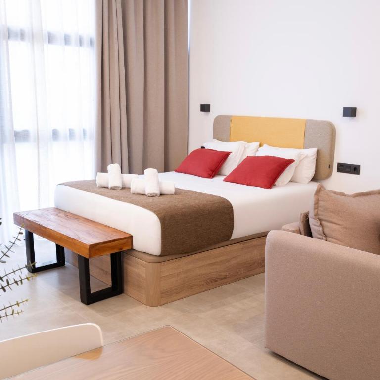 Capuchinos Suites Guest Homes Malaga - Suite Junior - 1