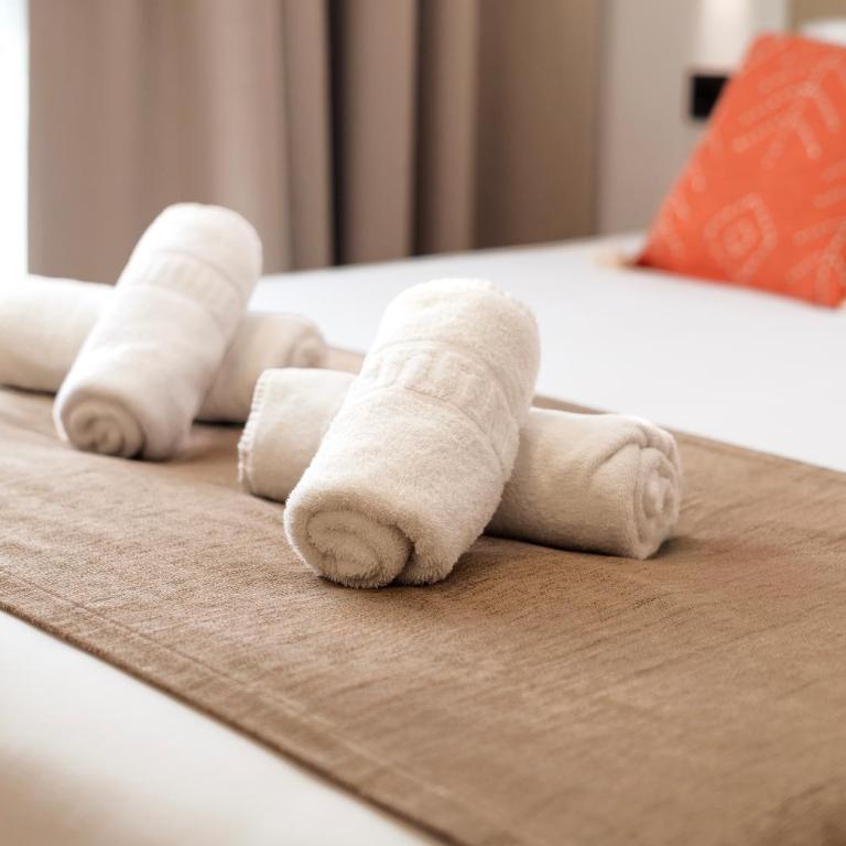Capuchinos Suites Guest Homes Malaga - Suite Junior - 5