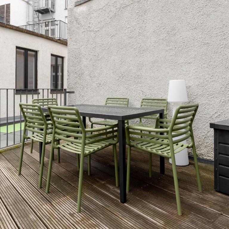 Global Living - Design Apartment I Rathausplatz I Kitchen I Augsburg - Appartamento con Terrazza - 26