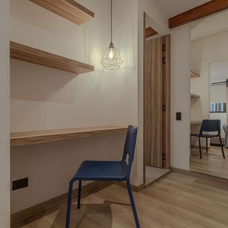 El lienzo Blanco en Medellin - Two-Bedroom Apartment with City View - 5