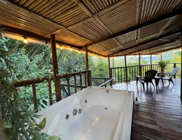 Finca El Fin del Afán - Vegara Cundinamarca - Cabaña con vistas al jardín - 8