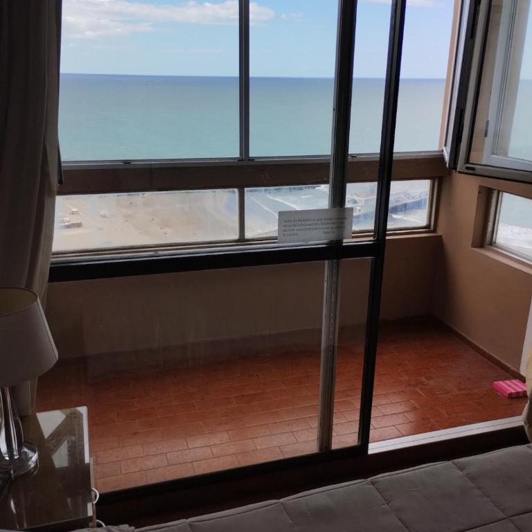 Despertá con vista al mar en el corazón de Mar del Plata - One-Bedroom Apartment - 13